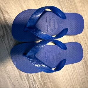 Havaianas Bright Blue Rubber Flip Flops- all 3 pairs look at pic for size